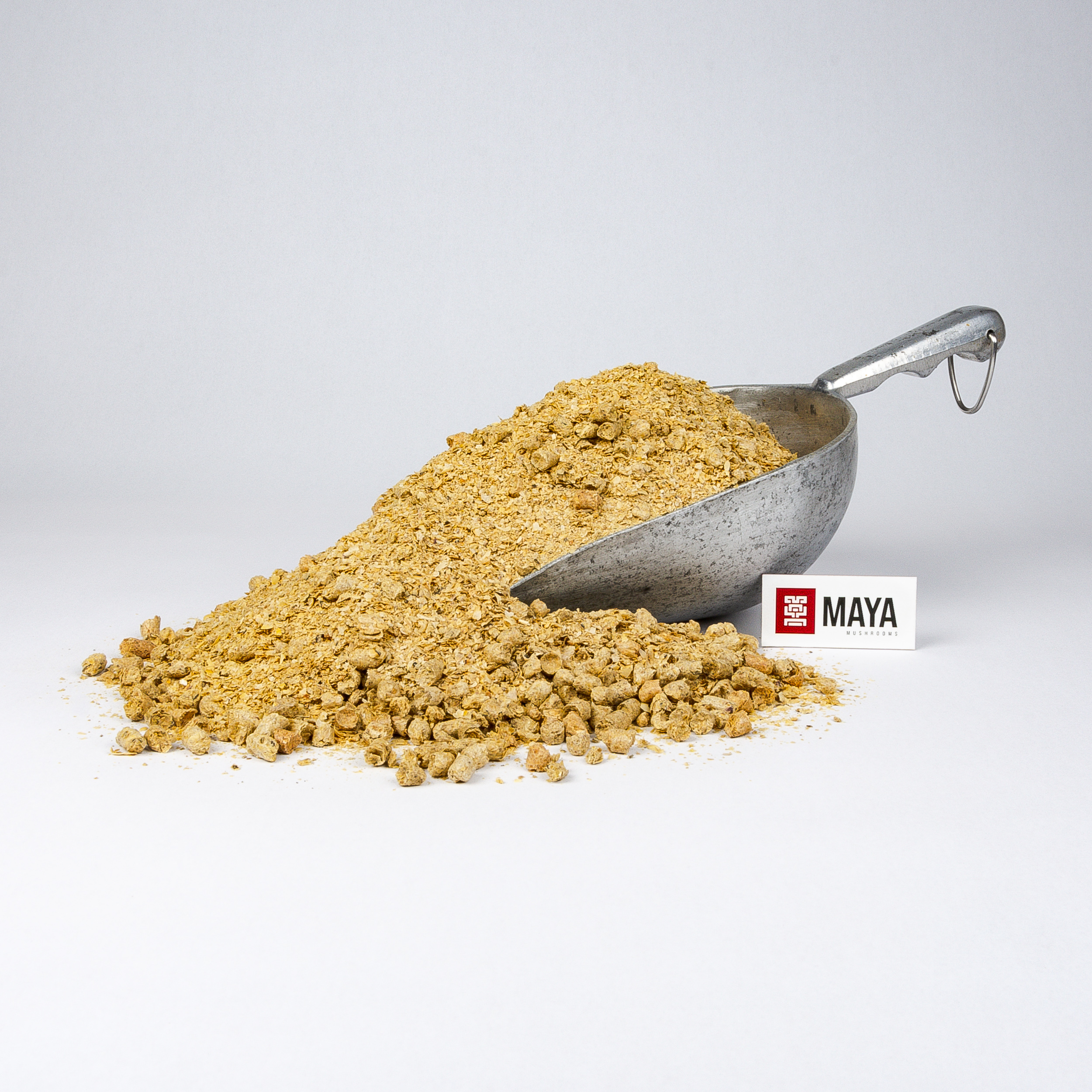 Soy Bean Hulls Pellet Meal scoop